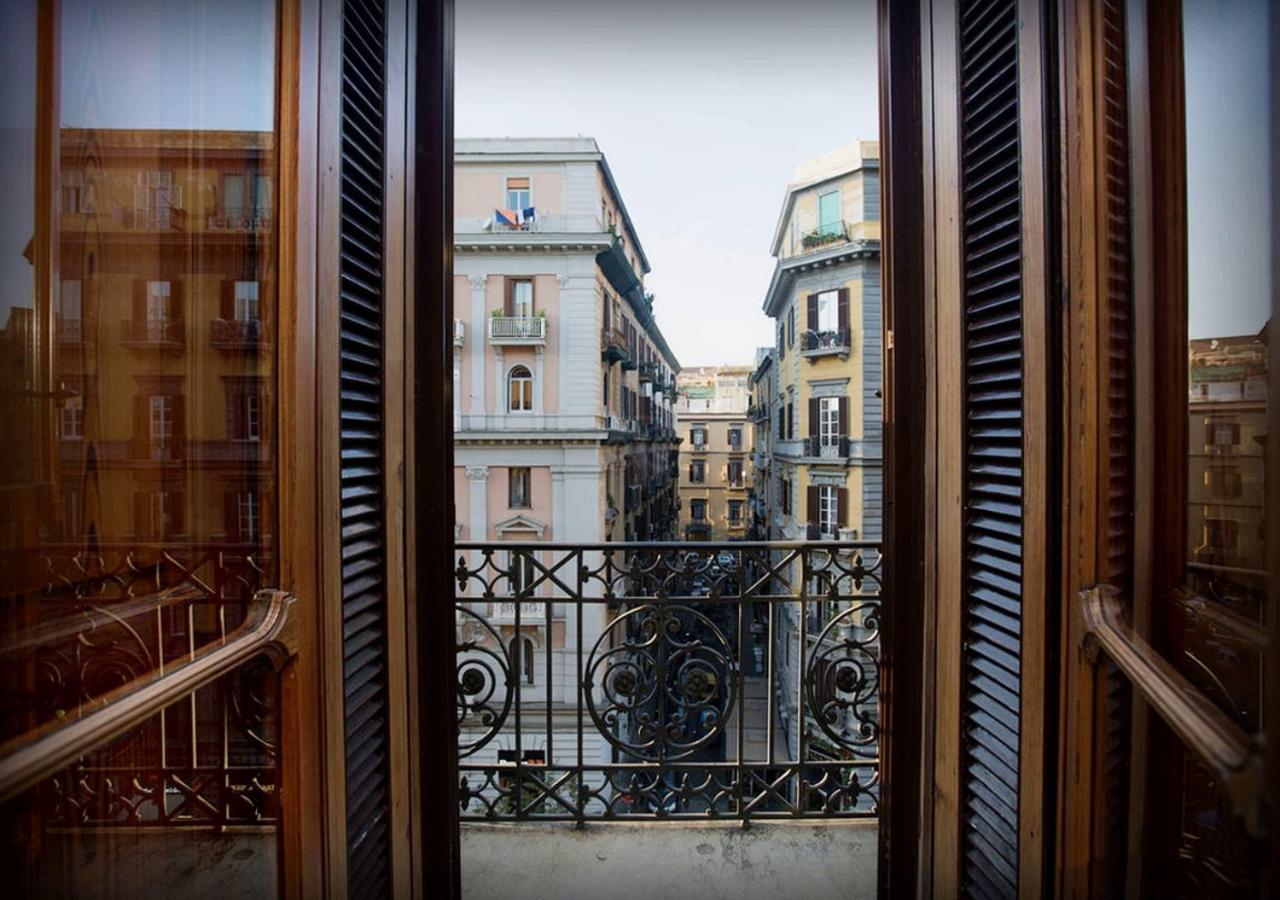 Atmosfere Del Centro Storico Napoli
