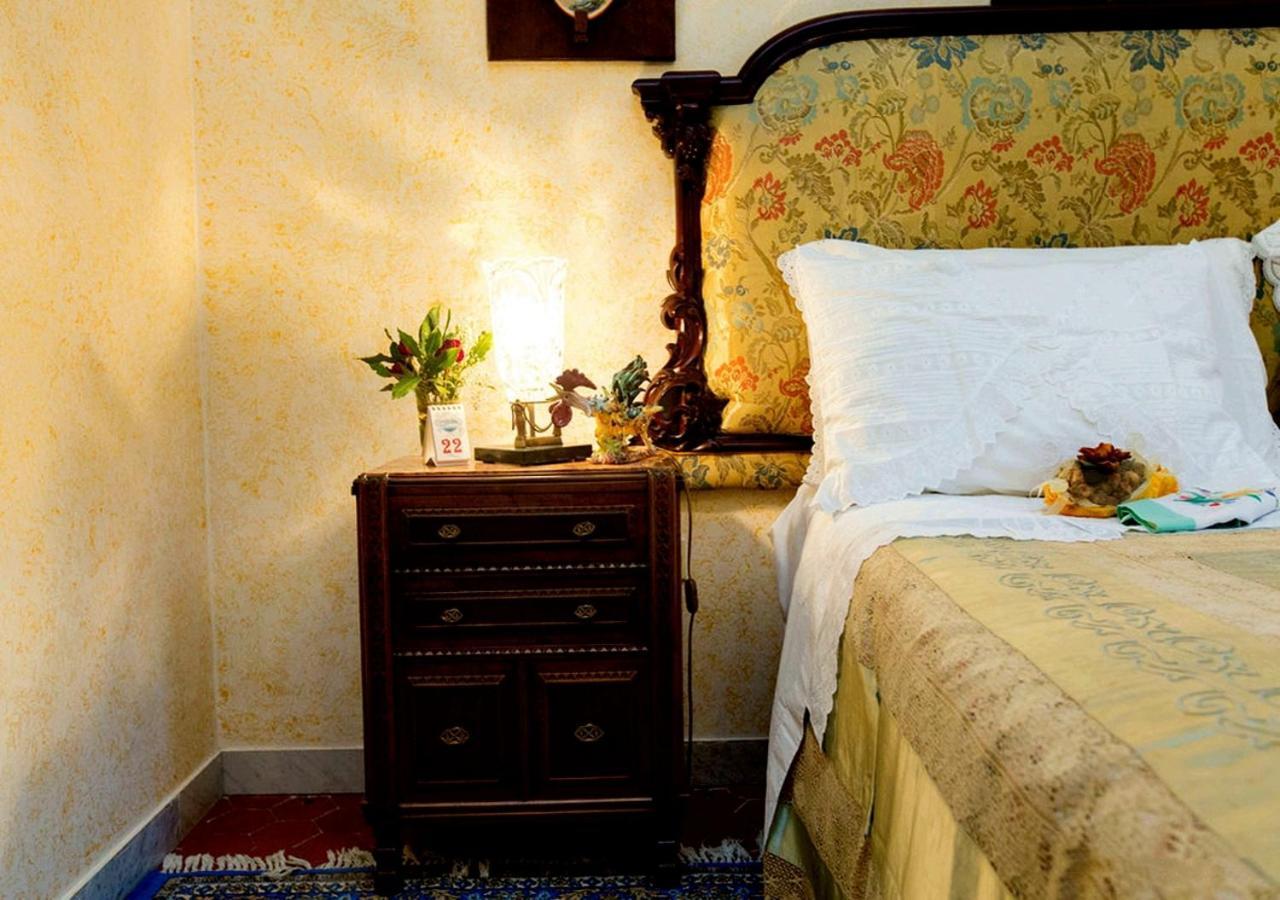 Atmosfere Del Centro Storico Bed and breakfast 3*