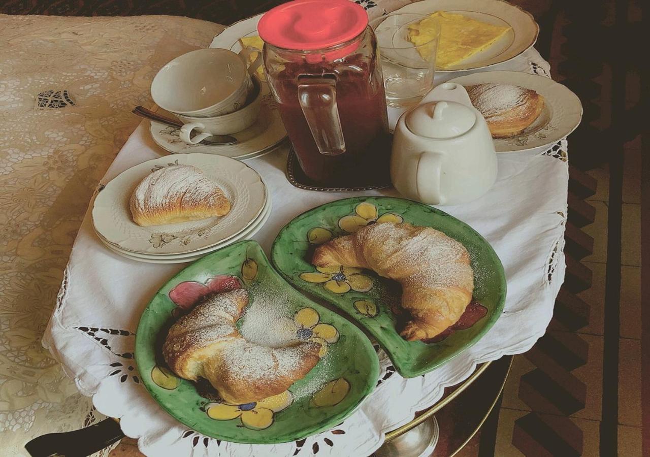 Bed & Breakfast Atmosfere Del Centro Storico Napoli